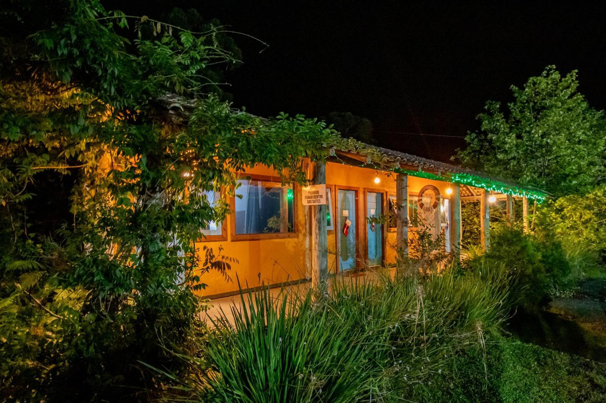 賓館 Jardim Do Buda - Cafe E Piscina *